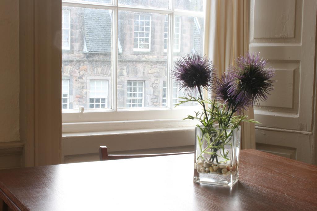 Royal Mile Budget Apartments Edynburg Pokój zdjęcie
