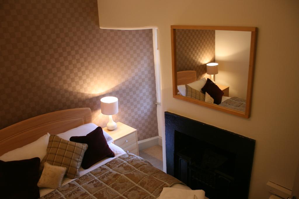 Royal Mile Budget Apartments Edynburg Pokój zdjęcie